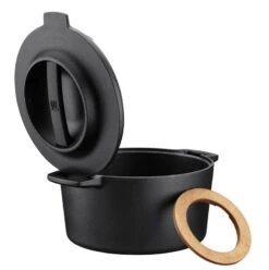 Fiskars Norden Cast Iron Pot 4 L -Chic Kitchen Supplies 1026565 Fiskars Norden cast iron casserole 4L Lid open 1