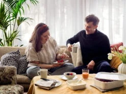 Arabia Mainio Sarastus Oven Dish 2,5 L -Chic Kitchen Supplies 2021 Arabia Mainio Sarastus 09