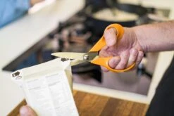 Fiskars Classic Kitchen Scissors 11 Fiskars Classic Kitchen Scissors -Chic Kitchen Supplies Fiskars Kitchen Action Classic Kitchen scissors 100081928329