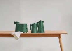 Alessi Plissé Electric Kettle, 1 L, Green -Chic Kitchen Supplies MDL 06 061 08 08RACK AMB GROUPAGE GR H 3