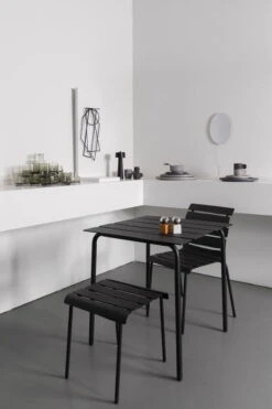 Valerie_objects Trivets, 4 Pcs, Lacquered Steel, Black -Chic Kitchen Supplies VO 22 showroom combinaties 8